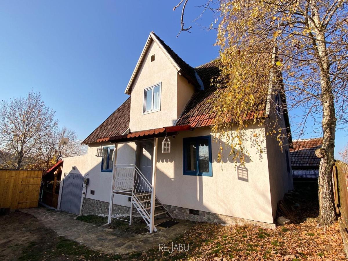 Cabana Rejabu Taut Buitenkant foto